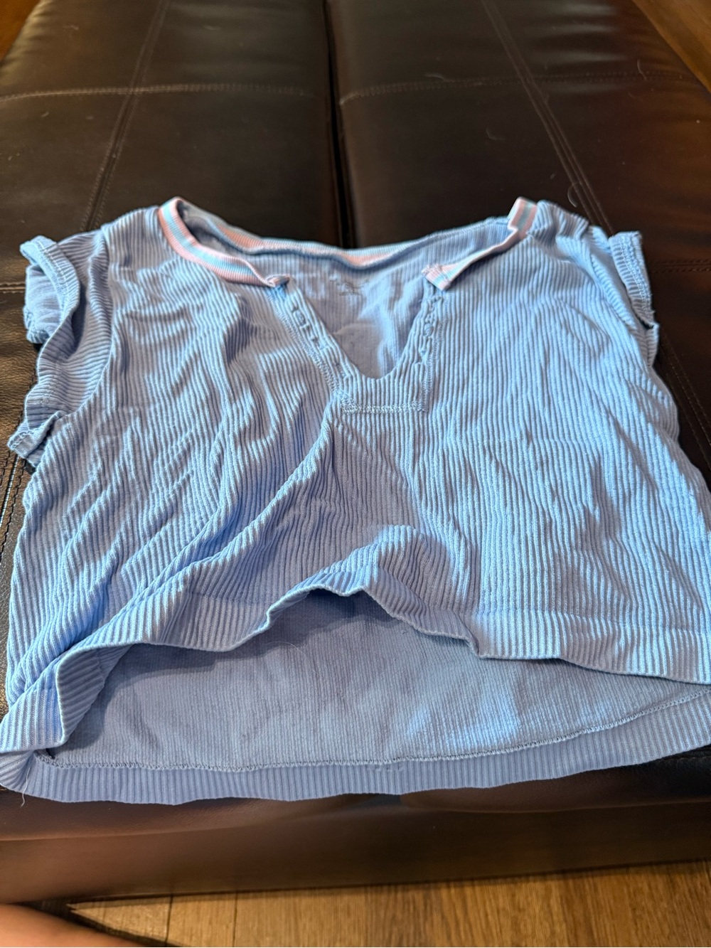 Urban Outfitters Light Blue Ribbed V-Neck Crop Top with Pink Trim